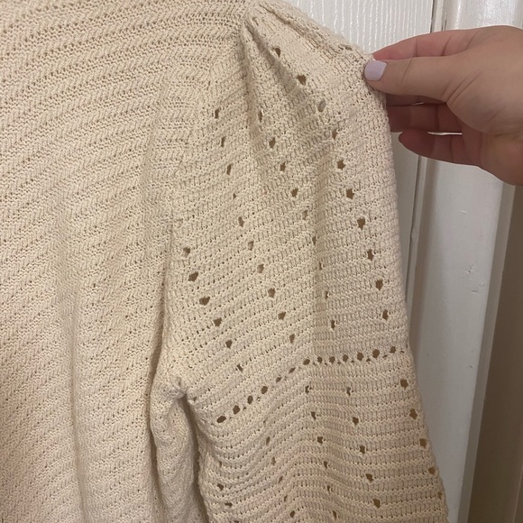 NWT knit sweater color cream size L - Picture 8 of 8